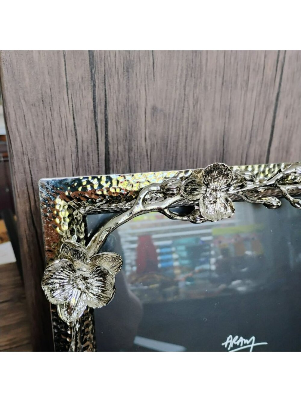 Michael Aram Silver White Orchid Frame for 8x10 Photo, Hammered Floral Accents - Picture 8 of 8